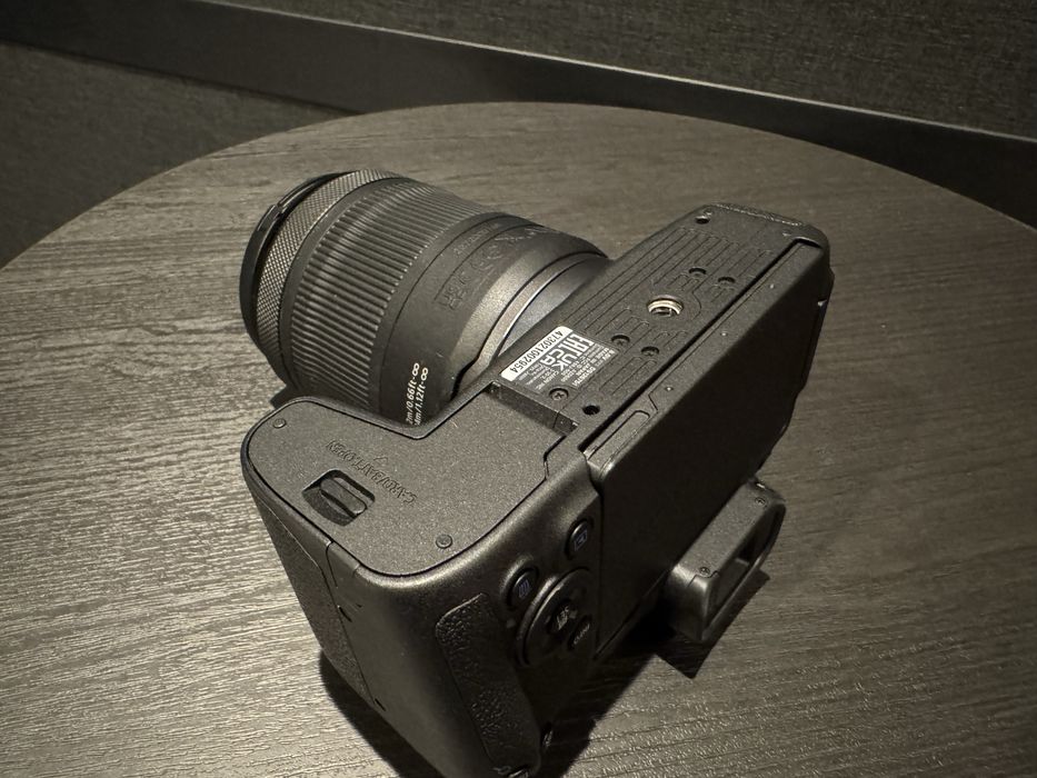 Aparat CANON EOS RP RF24-105, z dodatkami