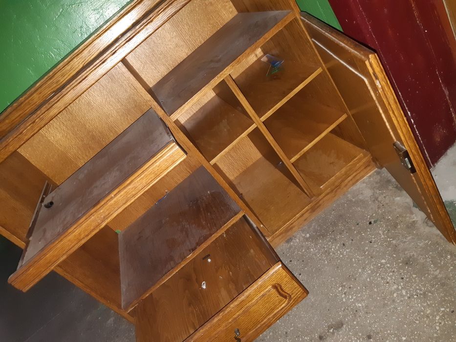 Тумбочка дерево під телевізор