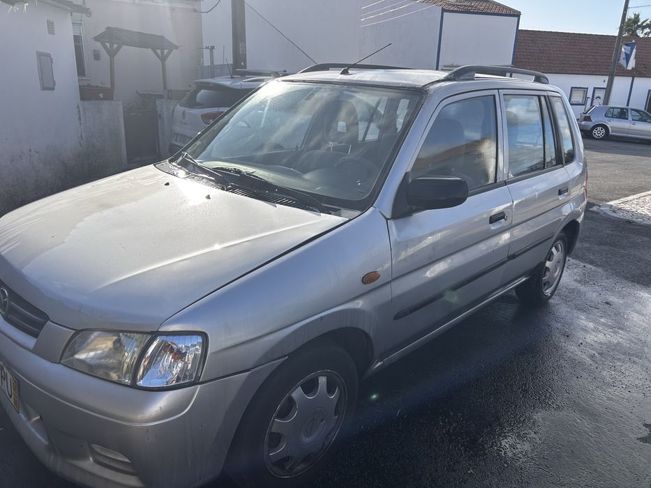Mazda Demio 2000