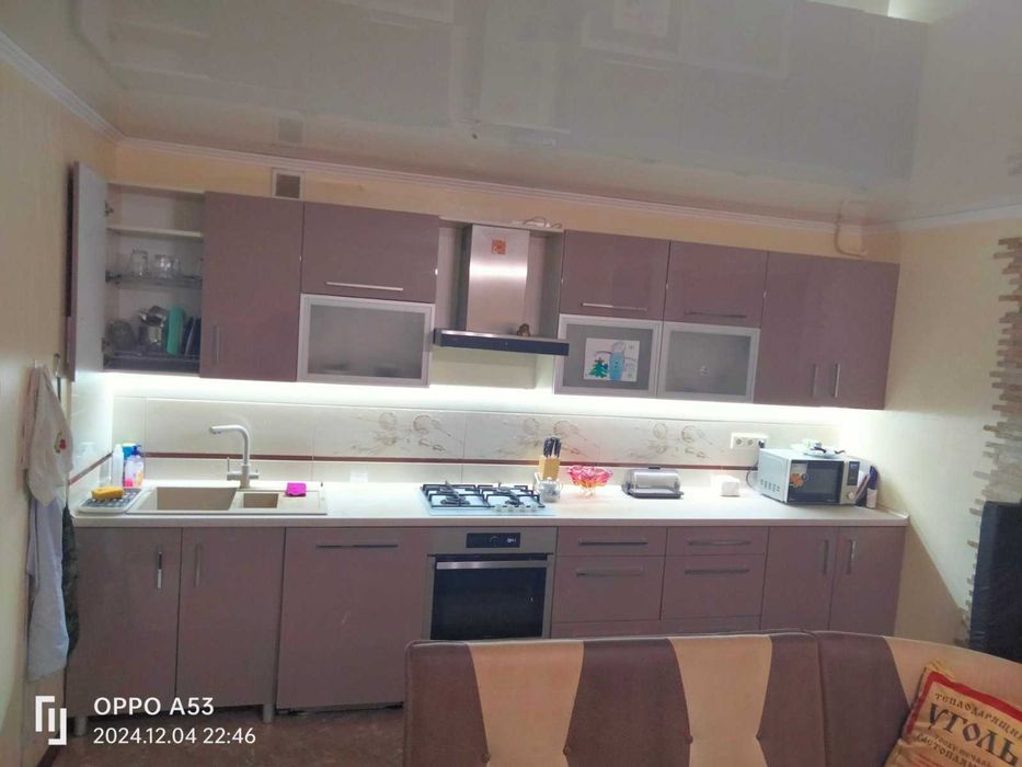 Продам квартиру в кирпичном доме с ремонтом