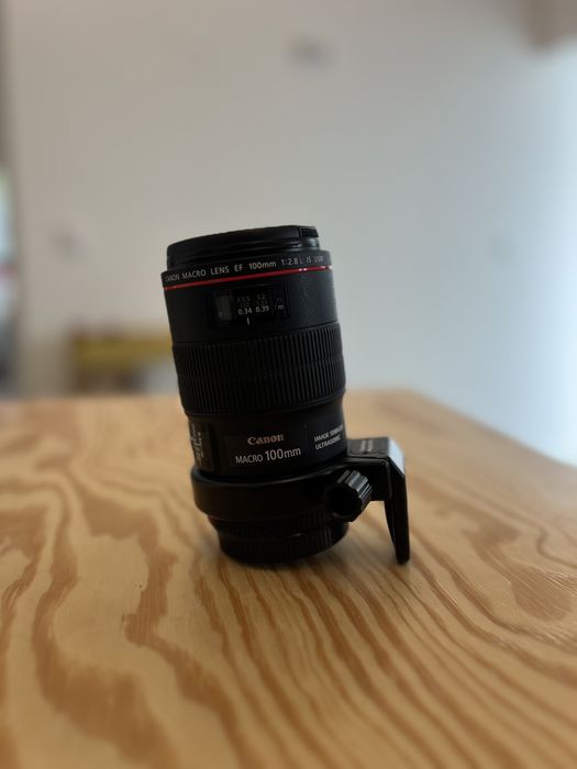 Canon EF 100MM F/2.8L Macro IS USM