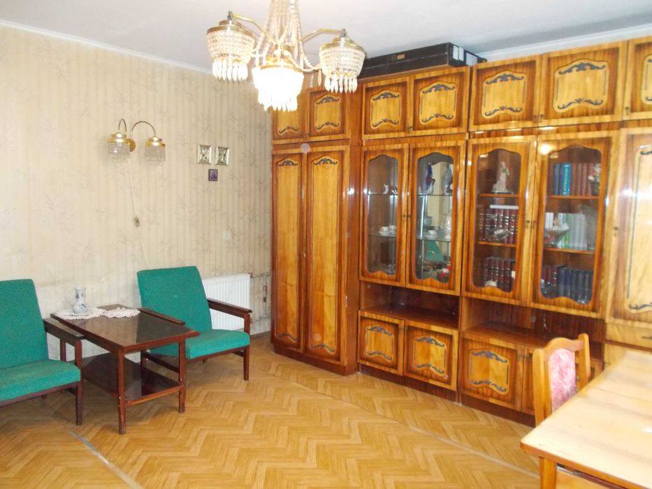 Продам 2-х кімнатну квартиру 55 м2 3\13 поверх м. Чернігів