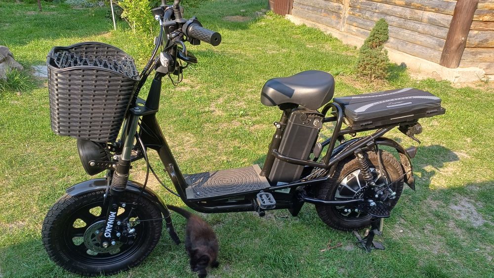 Новий MINAKO Monster PRO
