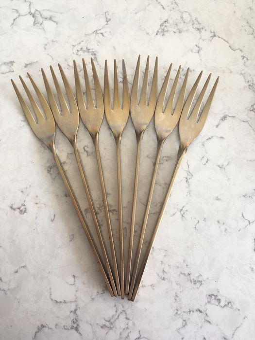 Talheres Stone Washed dourados Zara Home