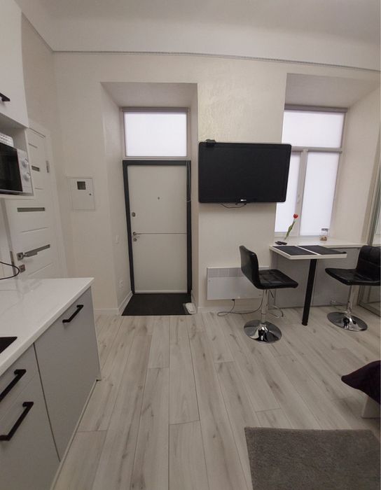 Погодино подобово центр , близько Оперний і Форум