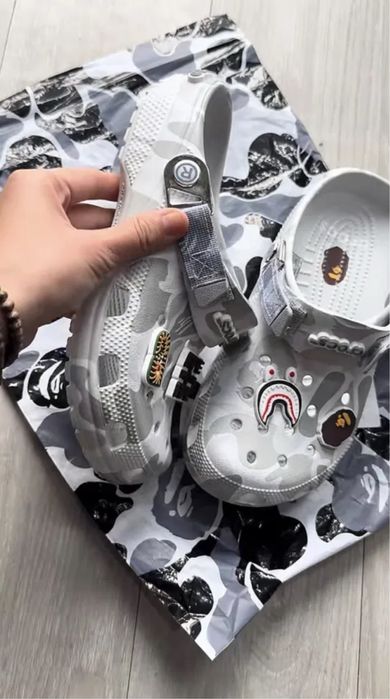 ‼️БЕЗ ПЕРЕДОПЛАТ‼️Тапки Crocs x Bape /Крокси/Тапочки/Бейп/Крокс