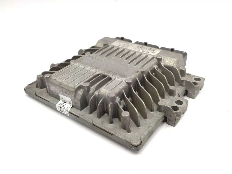 Centralina De Motor Uce 8200565863 S122326109A 8200592611
