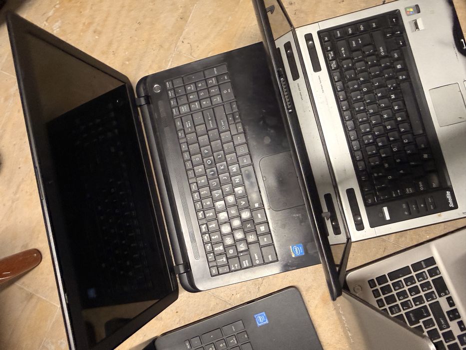 Laptop laptop laptop