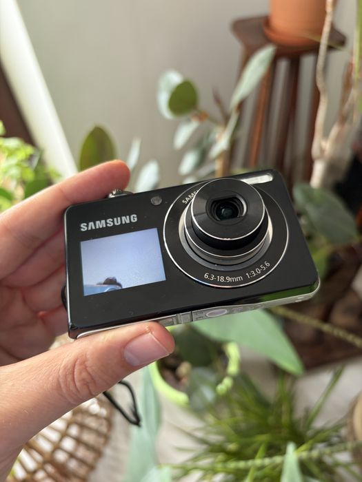 Samsung PL100 aparat