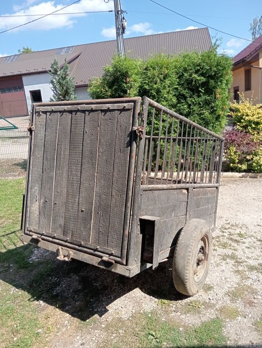 Przyczepka rolnicza