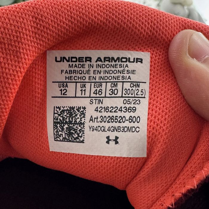 Кросівки Under Armour UA Hovr 46 розмір Е6123