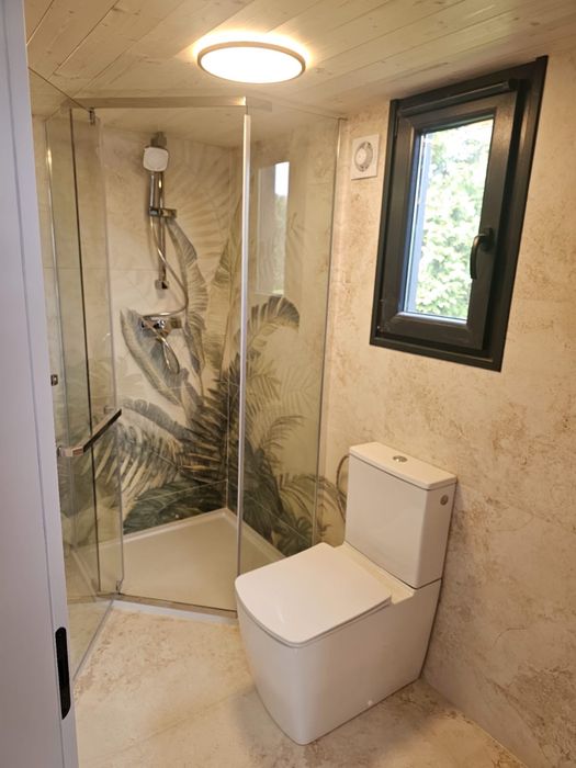 Domek nad jeziorem     Promocyjne ceny na pobyt w tygodniu SAUNA BALIA JEZIORO BASEN