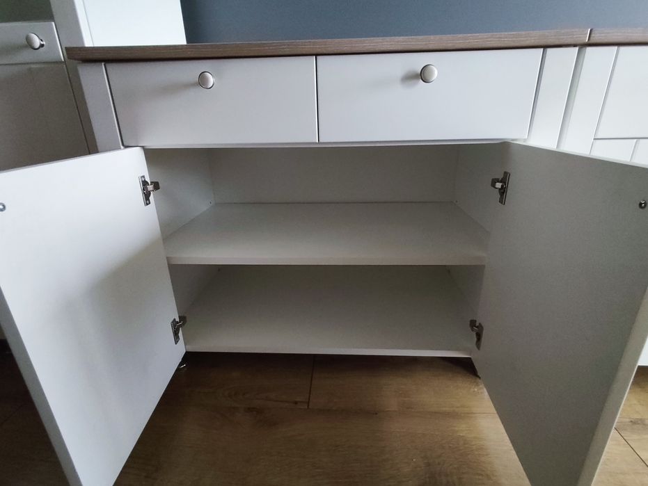 Zestaw mebli dziecięcych