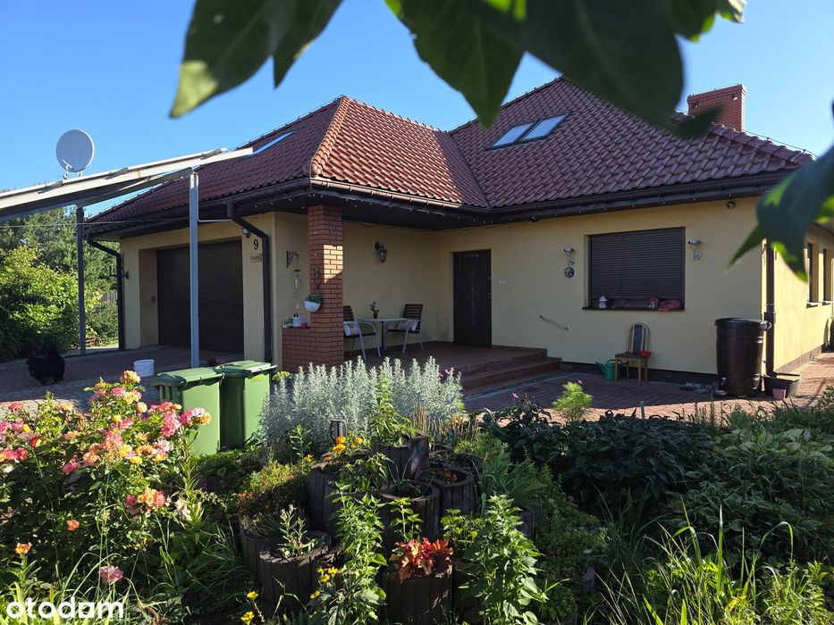 Komfortowy dom w Stalowej Woli gotowy do zamieszkania