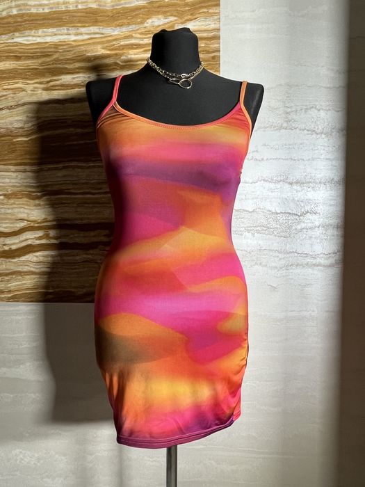 Kolorowa letnia sukienka Pretty little thing  XXS XS 32 34