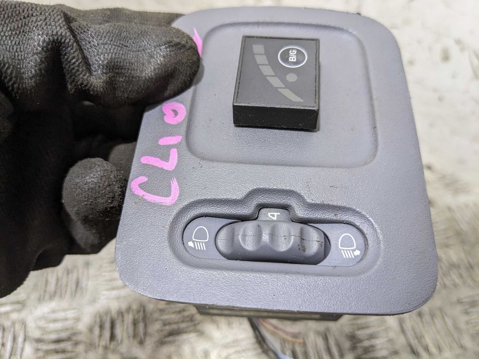 Renault Clio II Panel Przełącznik Regulacji Świateł Włącznik Gazu LPG