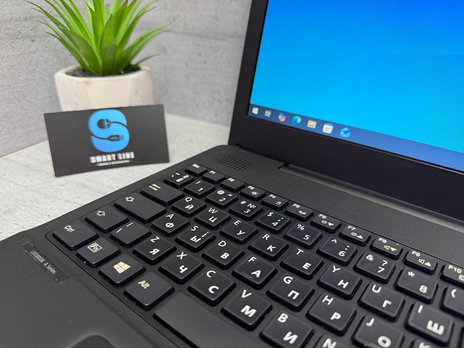 128gb ssd/8gb ddr4/Стильний ноутбук Fujitsu A556/i5-6200u