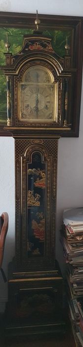 Relógio de pé alto estilo Oriental