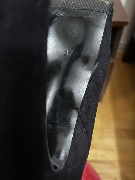 Ботильйони під замш