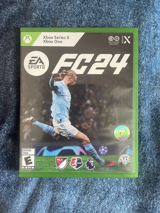 Ігри для Xbox One/Series SX. Диски Fifa Minecraft UFC Hitman Cyberpunk