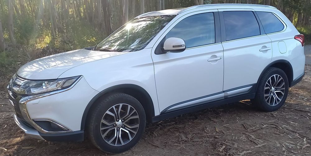 Mitsubishi Outlander 2.2 DI-D Intense