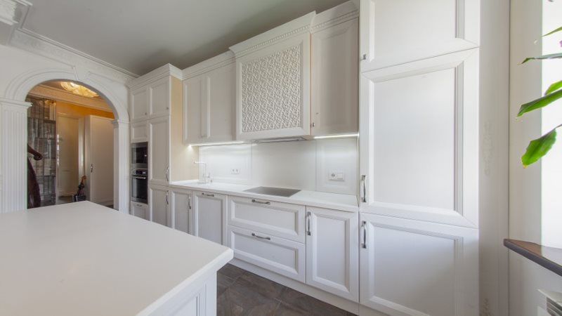 Квартира вул. Гончара,47б Золоті Ворота Інвертор на 16квт