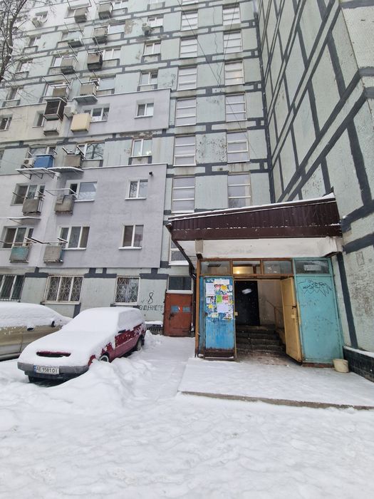 Продам 1к 30м вул. Данила Галицкого 8, западный район