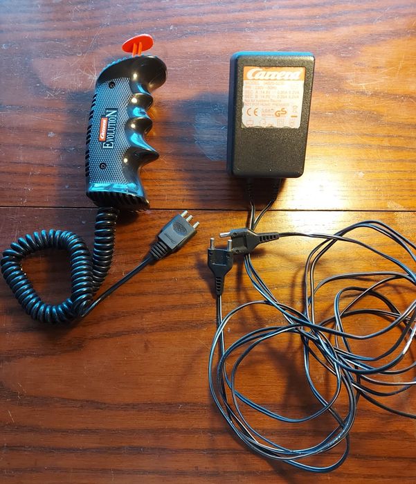 Vendo comando e transformador Carrera slot