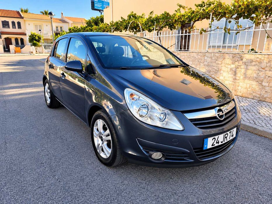 Opel Corsa D 2010 54.000 Kms Bom Estado