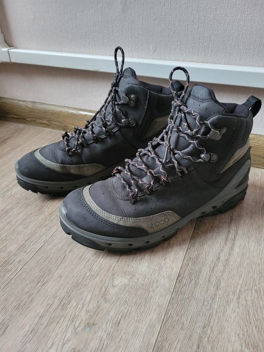 Продаю ботинки, ботинки Ecco оригінал, розмір 38