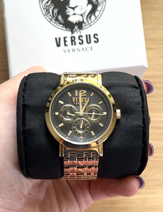 Zegarek damski złoty Versus Versace Manhasset elegancki sportowy na co dzień na prezent