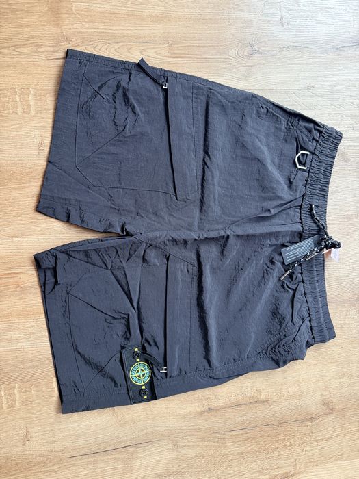 Шорти чоловічі Stone Island