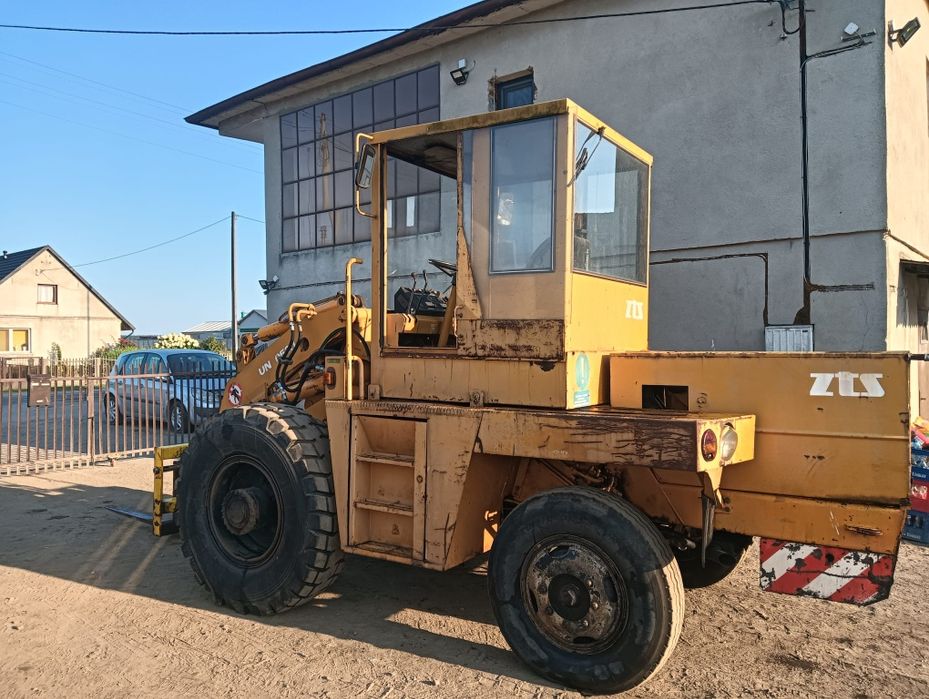 Koła do ładowarki un 053