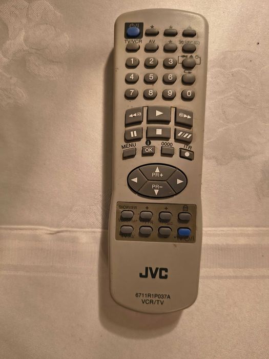 Magnetowid JVC HR-J599EU