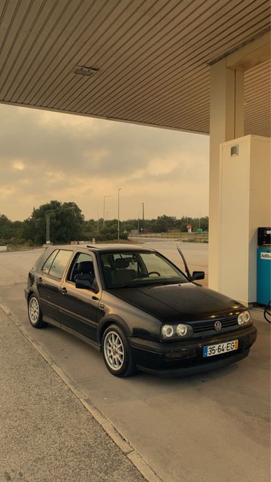 Vendo Vw golf 1.9 tdi 90cv