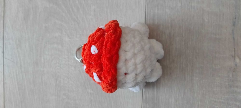 Muchomorek bryloczek handmade