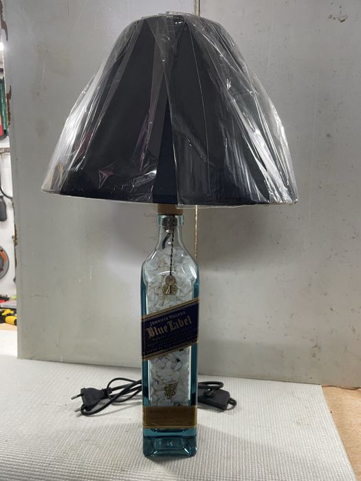 Candeeiros de garrafas