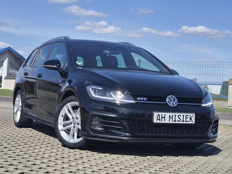Volkswagen Golf 2.0 TDI GTD_184KM_DSG_Lift_cyfrowe zegary_panorama_navi_stanTOP