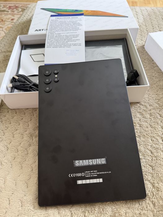 Планшет Samsung Galaxy Tab 12 Pro