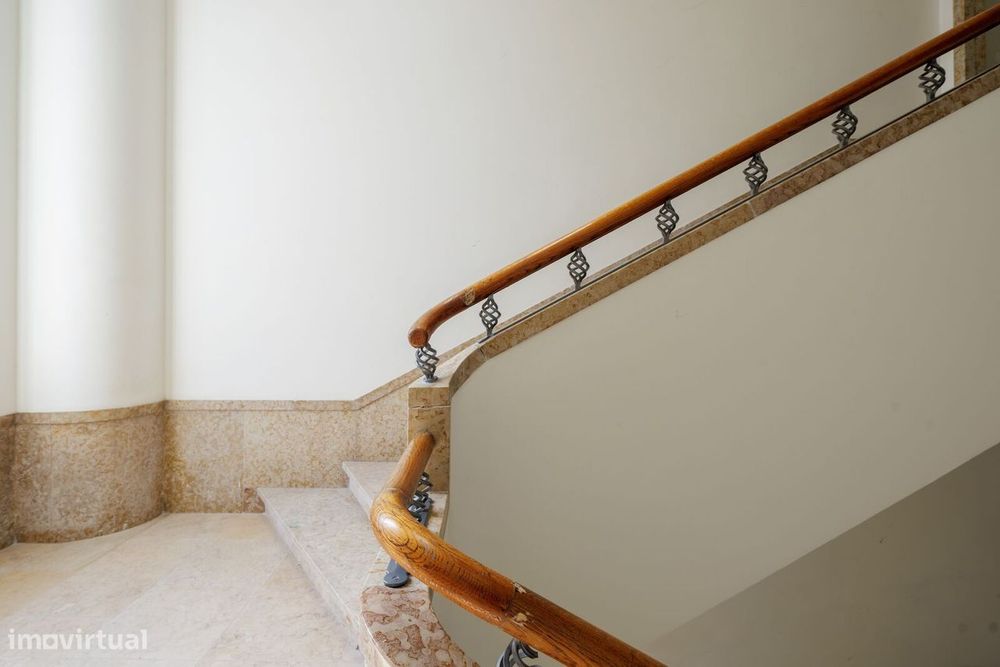 Penthouse T5 com vista, Campo Mártires da Pátria, Lisboa