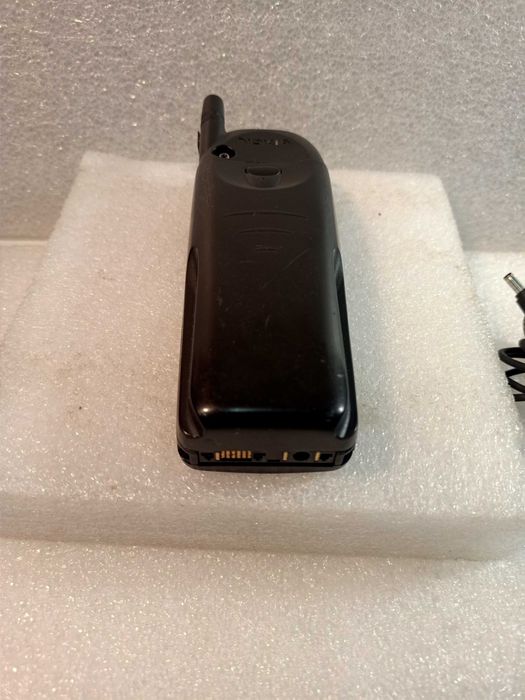 Nokia 5110 z ładowarką i instrukcją oryginał