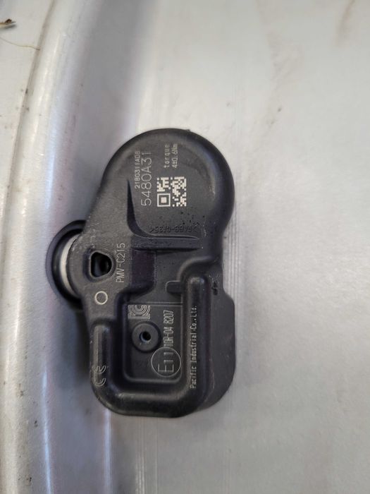 Felgi aluminiowe r 18 toyota komplet