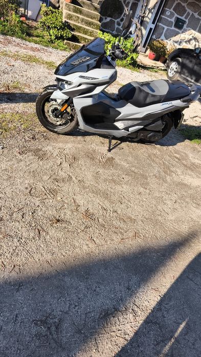 Vendo Sym jet X 125 cc