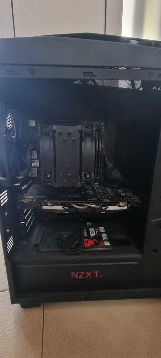 PC - i5 6600K + GTX1070 + NZXT Noctis 450 (mais detalhe na descrição)