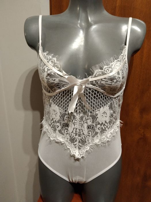 M / L Biełe seksowne koronkowe body kombinezon bielizna sexi