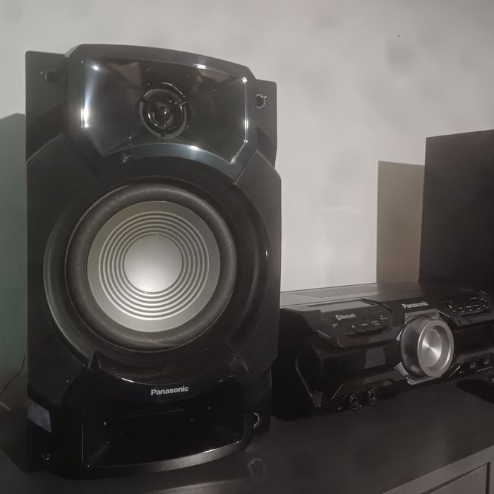 Wieża Panasonic AKX520