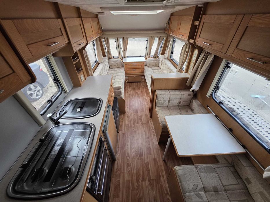 CARAVANA INGLESA COMPASS MAGNUM