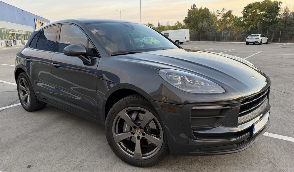 Porshe Macan 2022