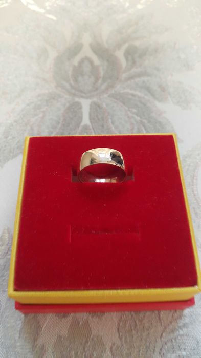 Кольцо золотое обручальное