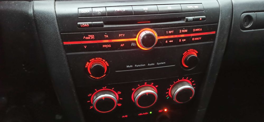 Продам Mazda 3 bk 1.6 газ/бензин